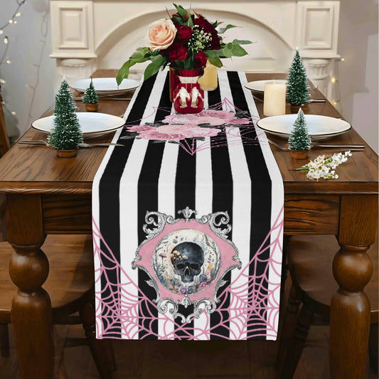 Lady Noir Table Runner